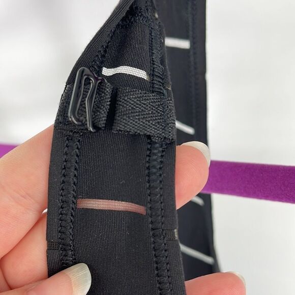 Athleta Scoop Neck Loose Fit Pullover Sleeveless Top Size M - Picture 4 of 8